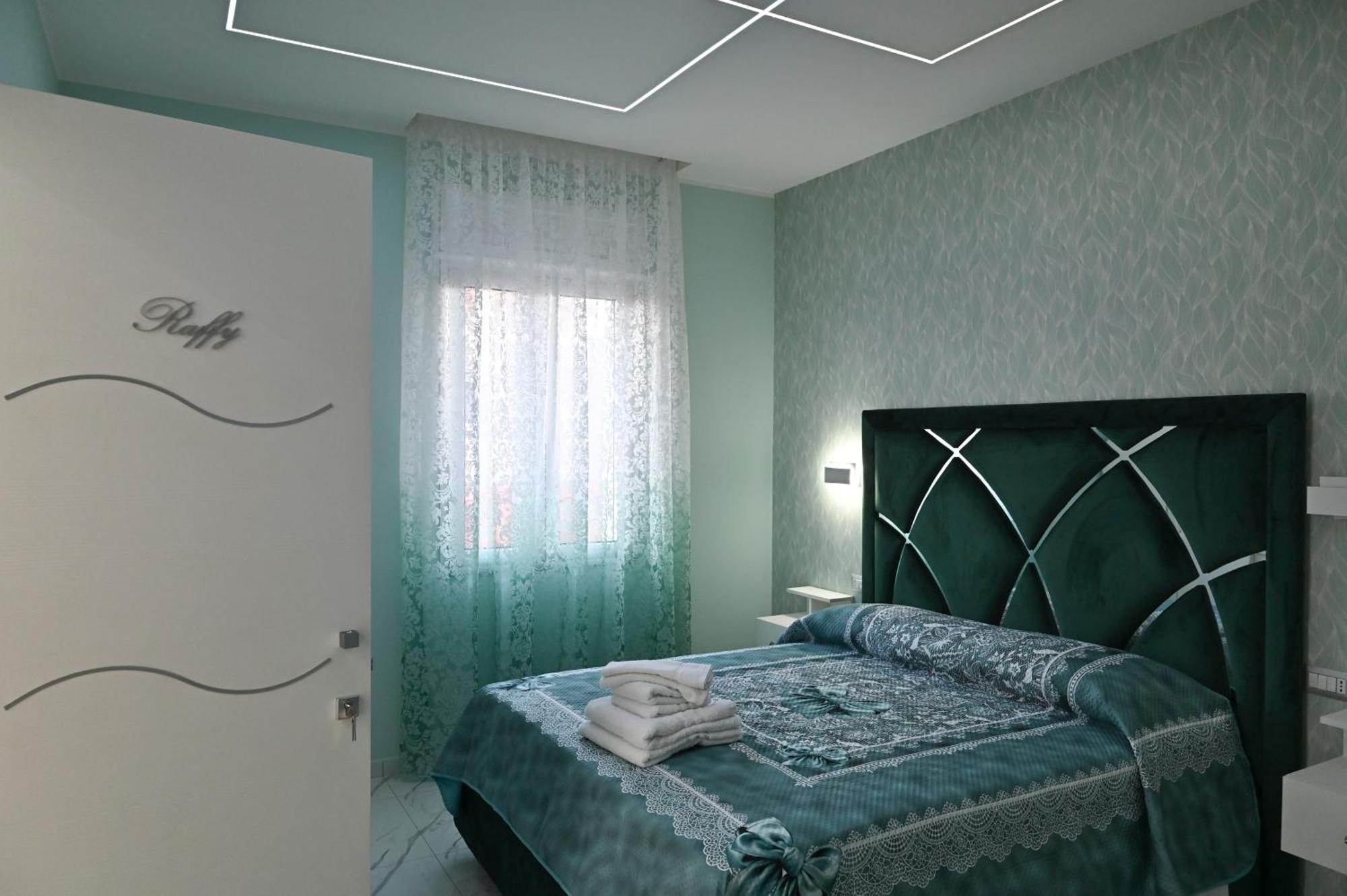 Bed and Breakfast Bebsantaniellohouse1 Neapel Exterior foto